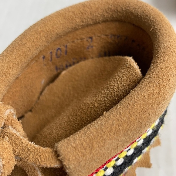 Baby Minnetonka Moccasin brown suede yellow black red braided booties with tie - Picture 8 of 15
